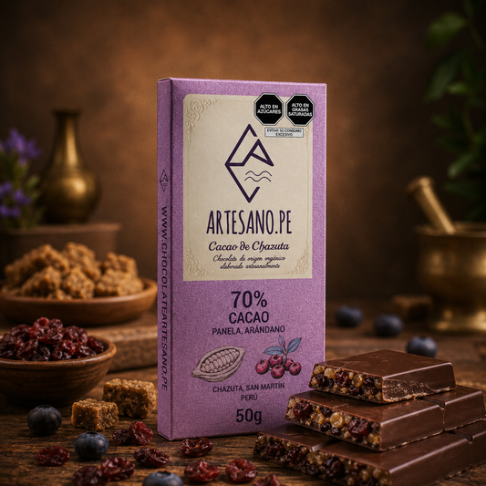 Barra de chocolate 70% de cacao y arándanos.